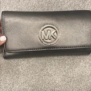 michael kors wallet